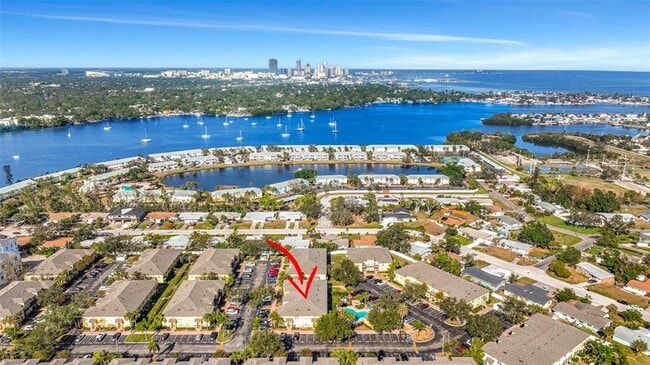 Building Photo - 3870 Island Way