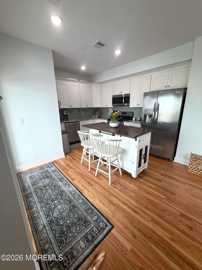 Building Photo - 1515 Ocean Terrace