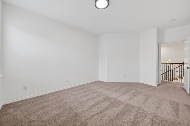 Building Photo - 22115 Oakcreek Hollow Ln