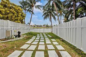 Building Photo - 3432 SW 49th St