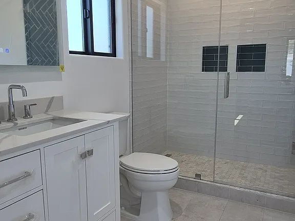 Building Photo - NO MIN CREDIT SCORE REQUIRED, BK OKAY, PAST EVICTION OKAY!, BACKGROUND FRIENDLY. Apply at "The Re...