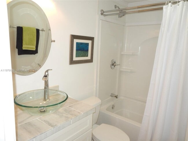 Building Photo - 2461 SW 50th St