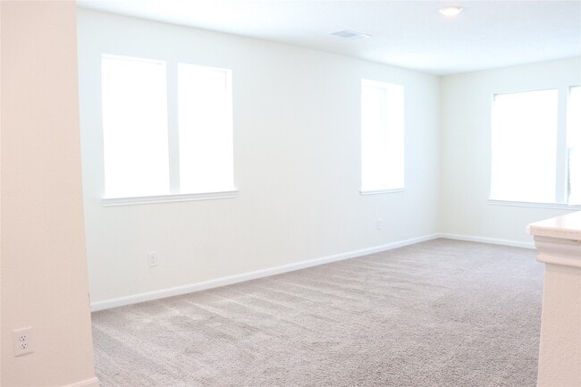 Building Photo - 20807 Sheffield Pk Dr