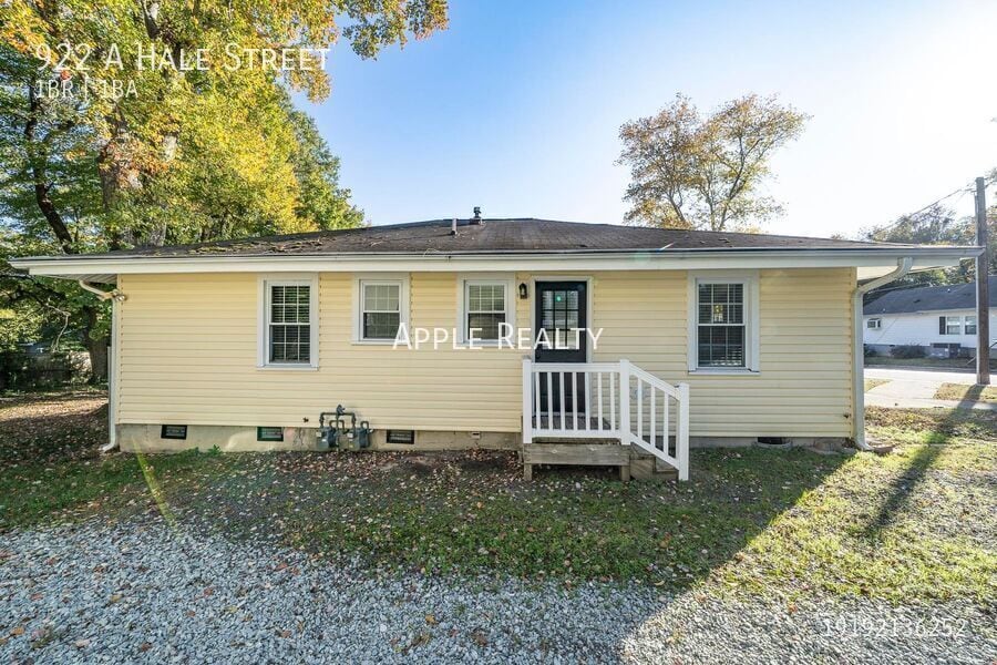 Building Photo - 922 Hale St