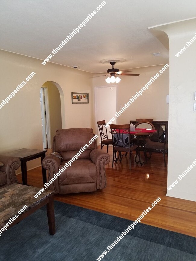 Building Photo - Fully Furnished in North Valley