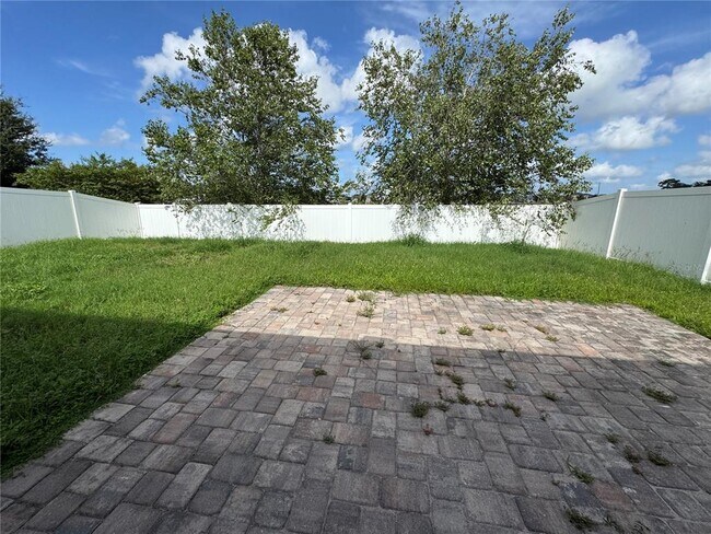 Building Photo - 2980 Scarlett Dr
