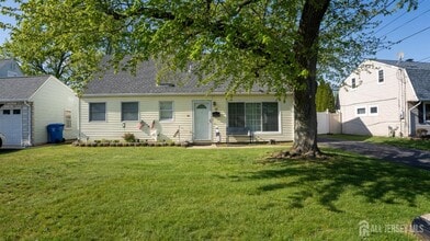 Building Photo - 55 W Iselin Pkwy