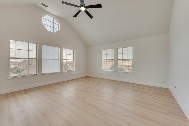 Building Photo - 4617 Reunion Dr