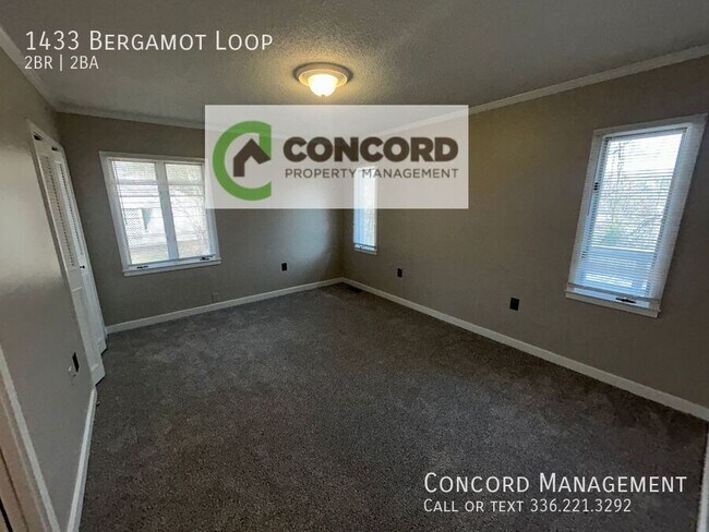 Building Photo - 1433 Bergamot Loop