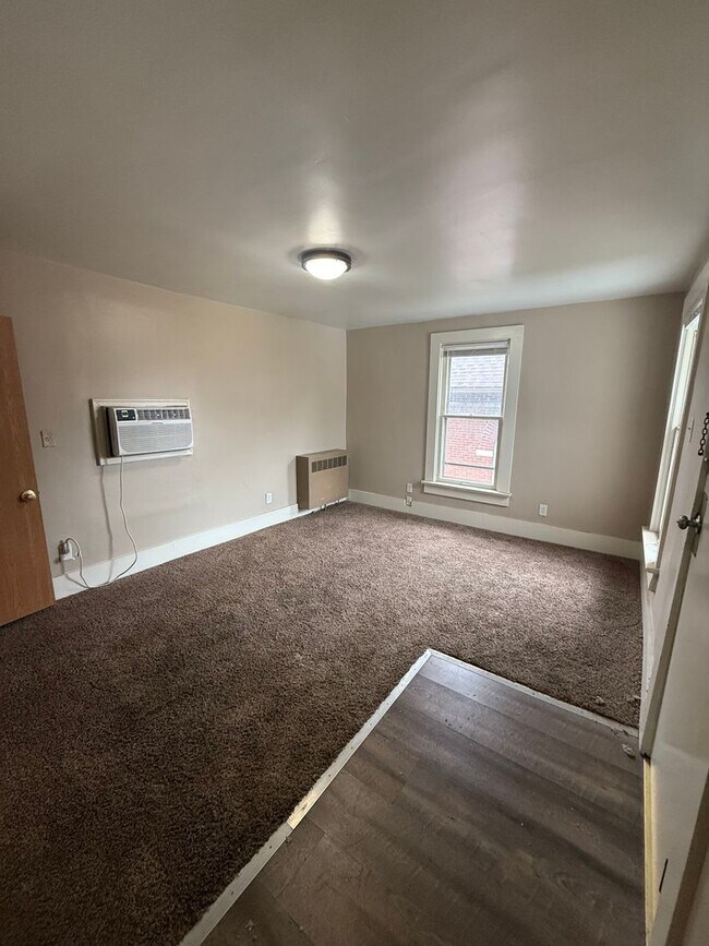 Building Photo - 1209 St Marys Ave