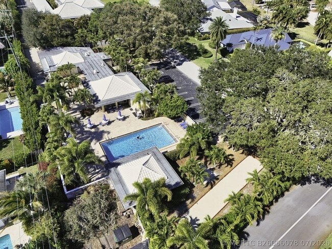 Building Photo - 3 SE Turtle Creek Dr