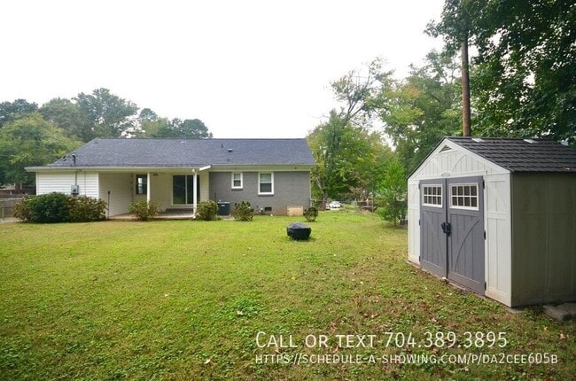 Building Photo - 6334 Beecher Dr