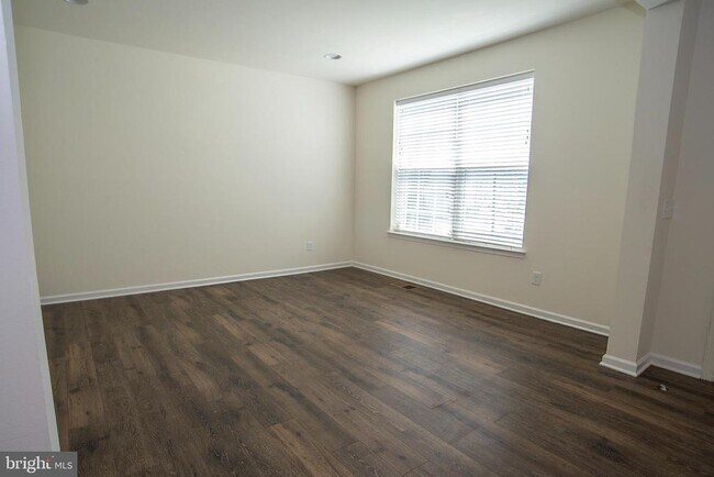 Building Photo - 1600 Hudgins Farm Cir