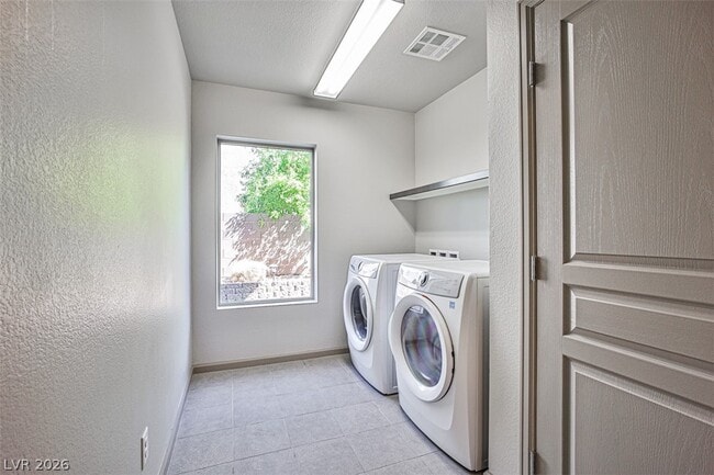 Building Photo - 8052 Haywood Estate Ave