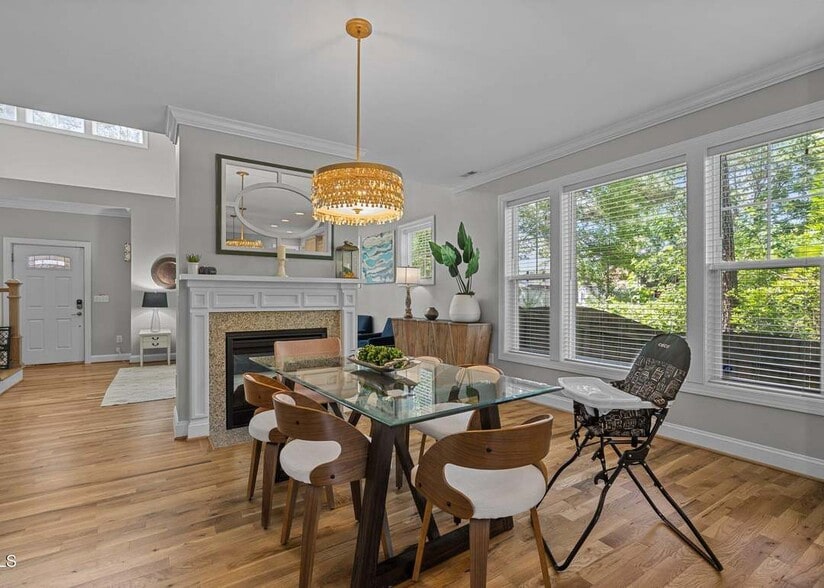 Building Photo - 151 Pineland Cir