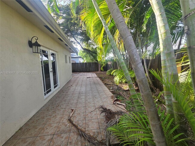 Building Photo - 13471 SW 288th Terrace