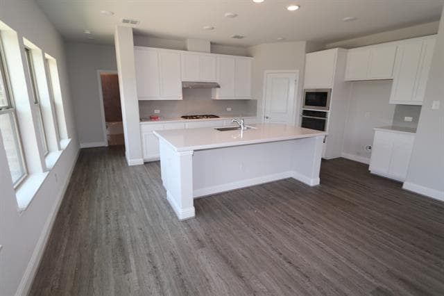 Building Photo - 833 Tennessee Dr