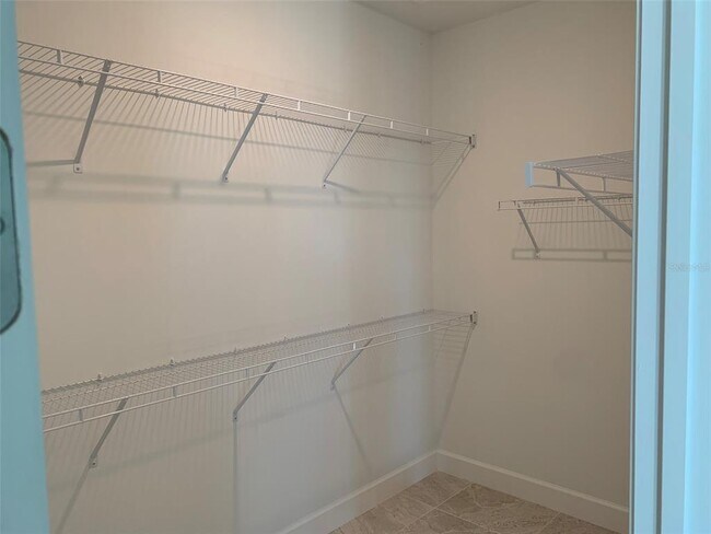 Building Photo - 9881 Bright Water Dr