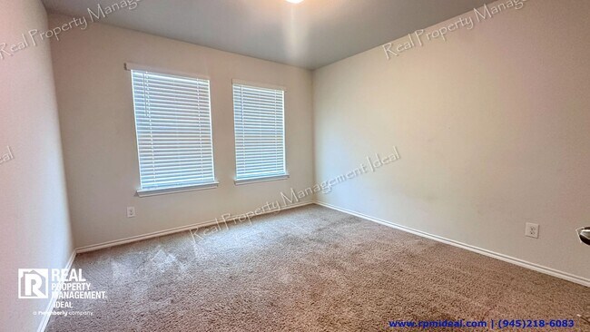 Building Photo - YOUR 3-BED, 2-BATH DREAM HOME AWAITS IN GRAND PRAIRIE