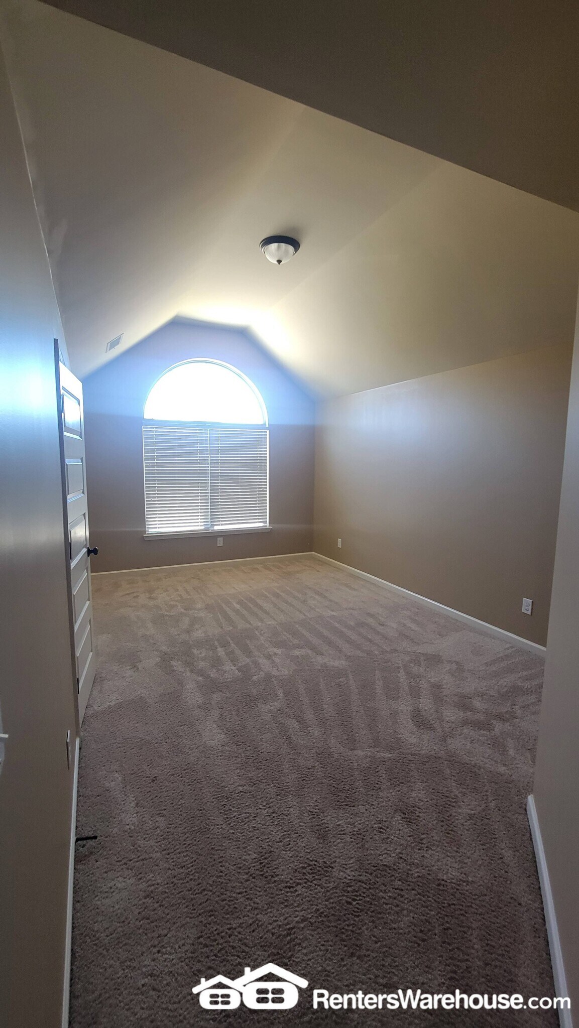 Building Photo - 420 Willie Kate Ln