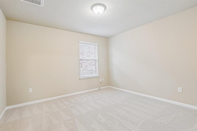 Building Photo - 10604 Menominee Falls Ln