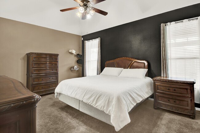 Building Photo - 15314 Hazen Point Dr