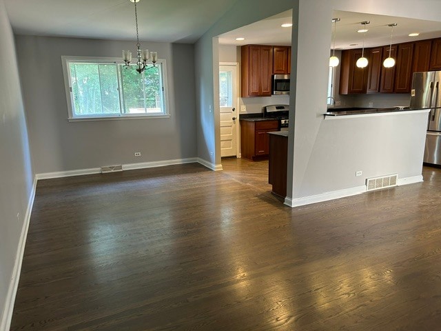 Building Photo - 867 Auburn Ct