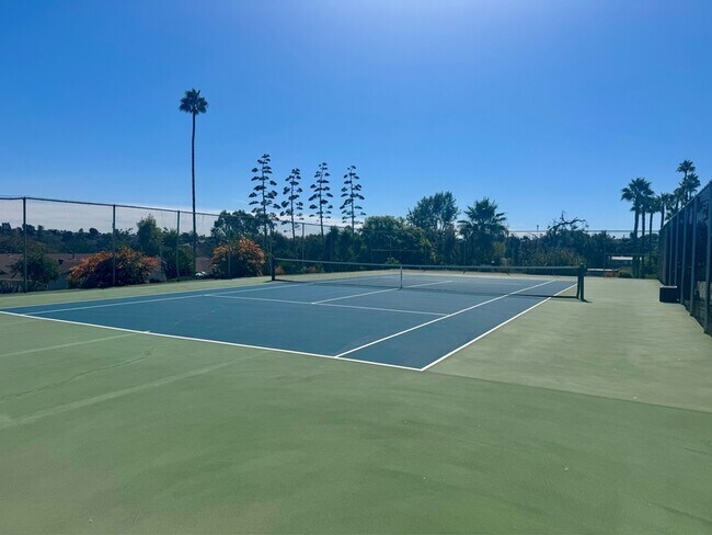 Building Photo - 5730 Ferber St