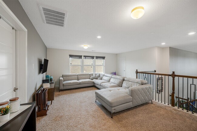 Building Photo - 8142 Cheyenne Hills Trail