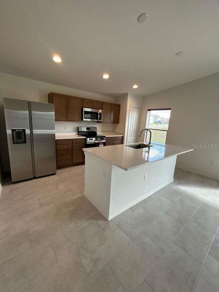 Building Photo - 2203 Carson Lp