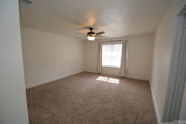 Building Photo - 13903 Cedar Canyon