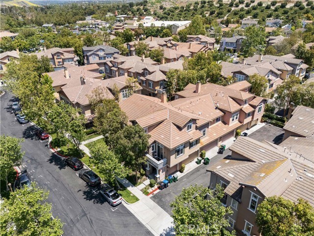 Building Photo - 62 Garrison Loop