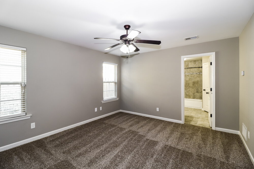 Building Photo - 9093 Tremont Dr