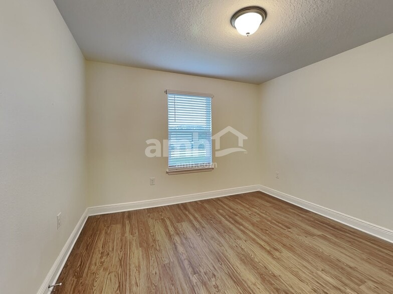 Building Photo - 7809 Stumble Journey Ln