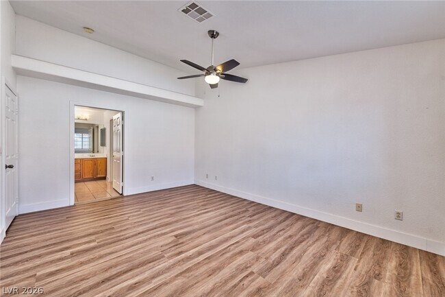 Building Photo - 3327 Erva St