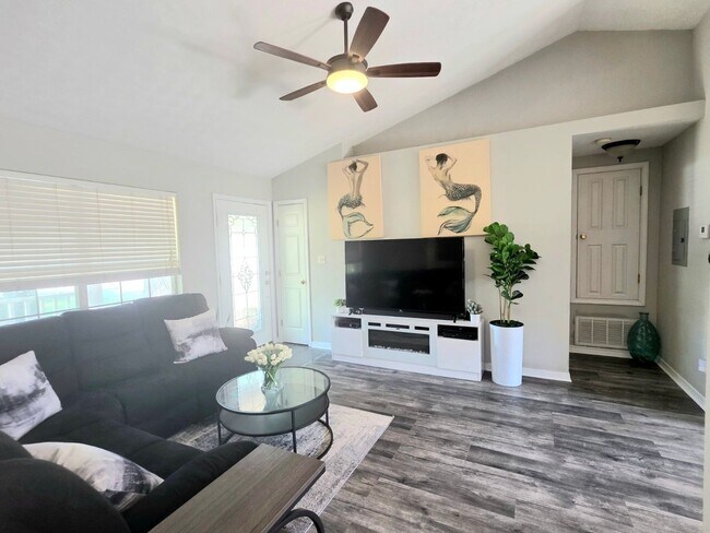 Building Photo - Near NAS Pensacola | 3BR Home with Large Deck & Fenced Backyard
