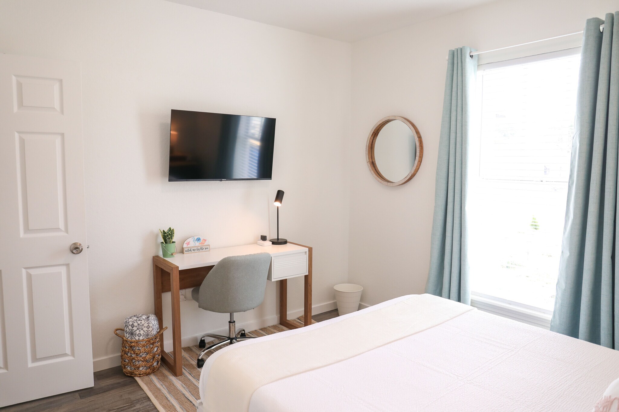 Building Photo - 1333 S Madison Ave