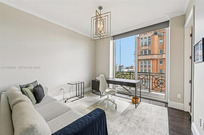 Building Photo - 626 Coral Wy