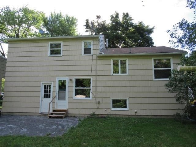 Building Photo - 3 bedroom in Rochester NY 14606