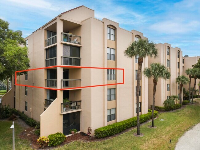 Building Photo - 500 Egret Cir