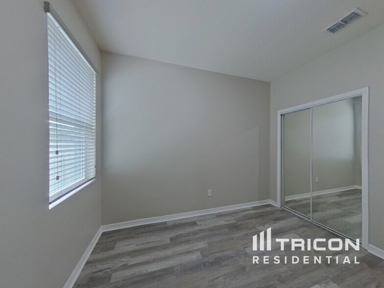 Building Photo - 5419 Dove Cottage Ln