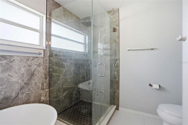 Building Photo - 2263 Deborah Dr