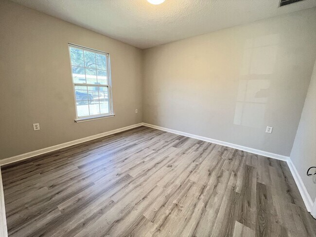 Building Photo - Lovely 3BR/2BA St. Augustine Home