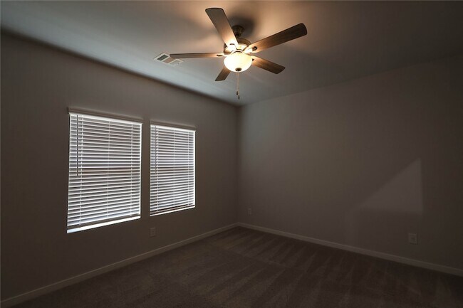 Building Photo - 7807 Alset Dr
