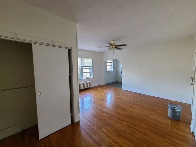 Building Photo - 85 Meigs St