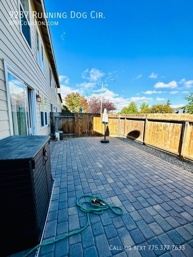 Building Photo - 9287 Running Dog Cir