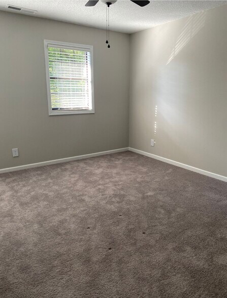 Building Photo - 1903 Malone Rd