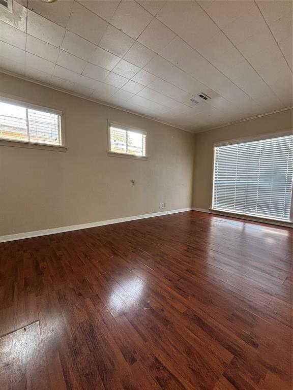 Building Photo - 3208 Suiter Way