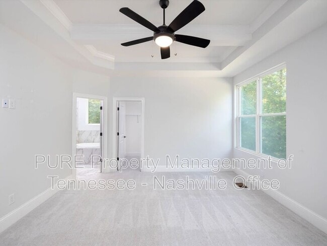 Building Photo - 631 Silva Ln