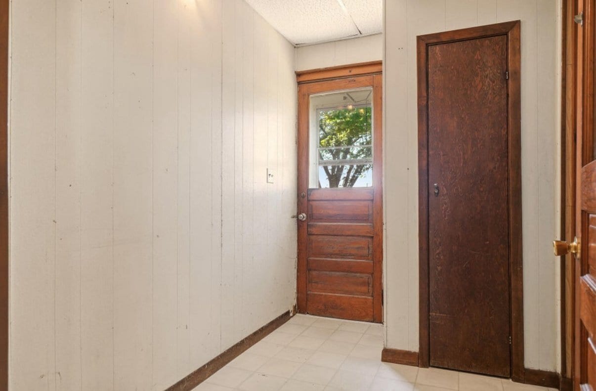 Building Photo - 13979 Fedora Rd